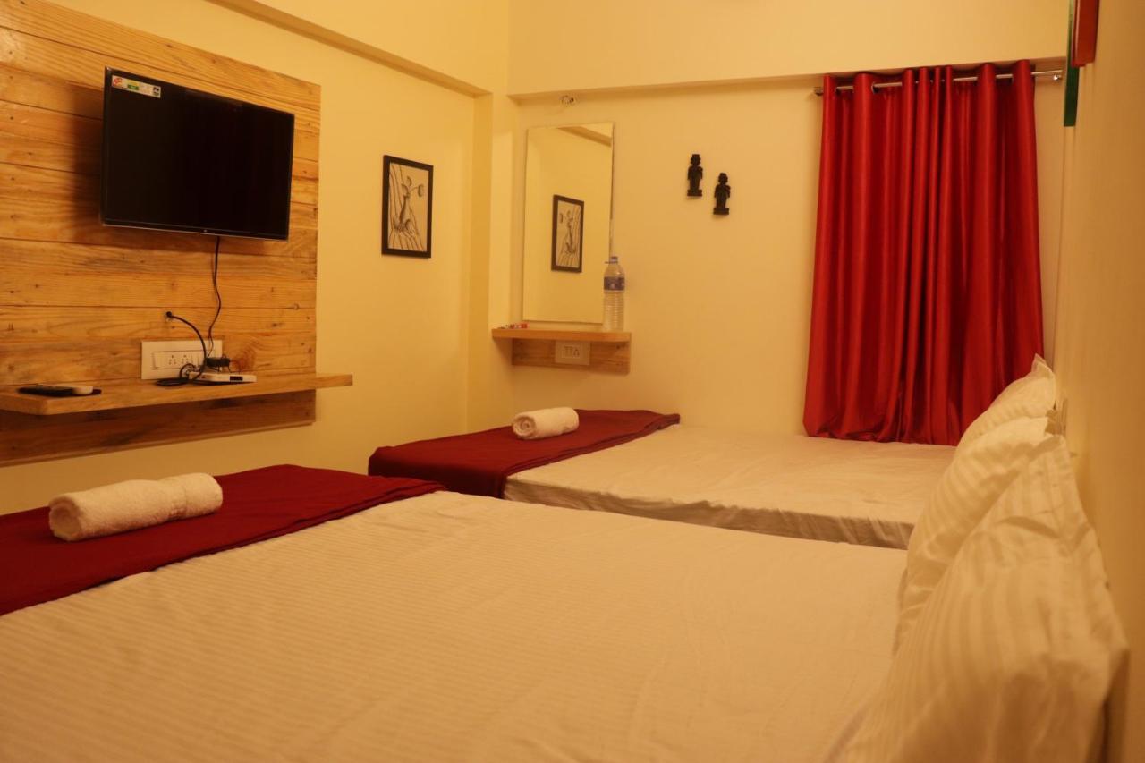 Grand Suites Srirangam Tiruchirappalli Eksteriør bilde