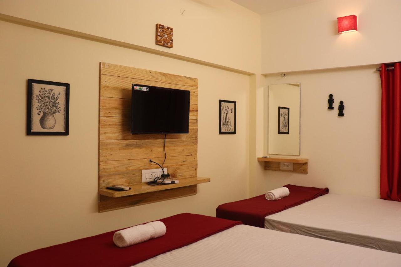 Grand Suites Srirangam Tiruchirappalli Eksteriør bilde